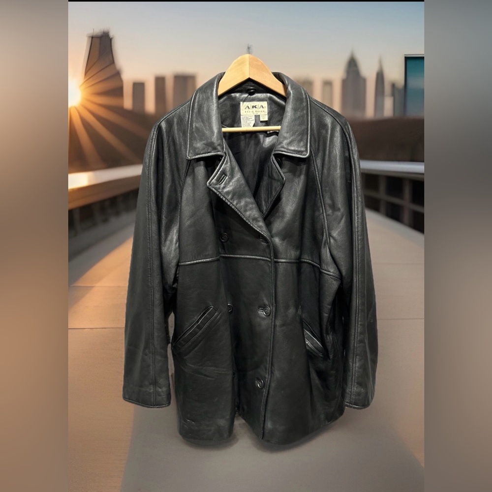 Eddie Bauer Women’s Genuine Lamb Leather Jacket L Black Button Up sku 0181